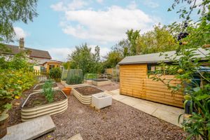 Photo 27- click for photo gallery